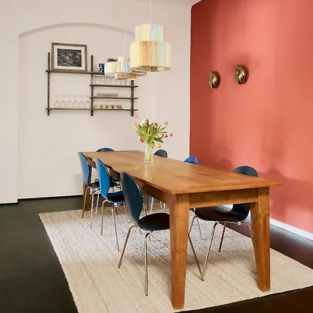 Poets Place Design In Kreuzberg - Space For 8 Persons *