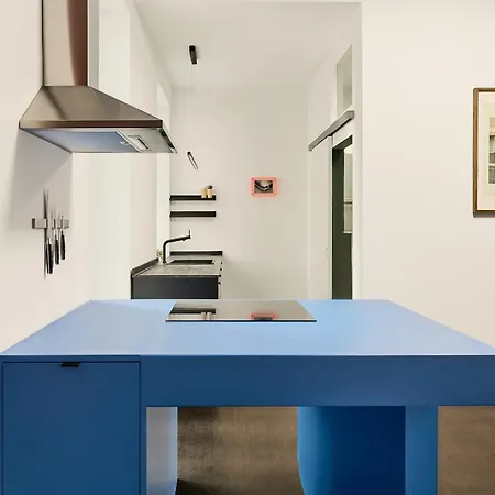 Poets Place Design In Kreuzberg - Space For 8 Persons Berlim