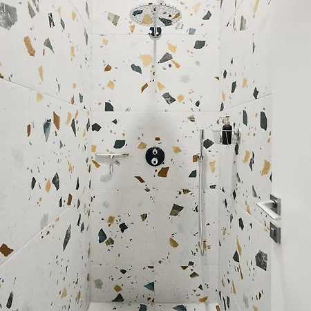 Poets Place Design In Kreuzberg شقة برلين