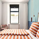 Poets Place Design In Kreuzberg דירה *