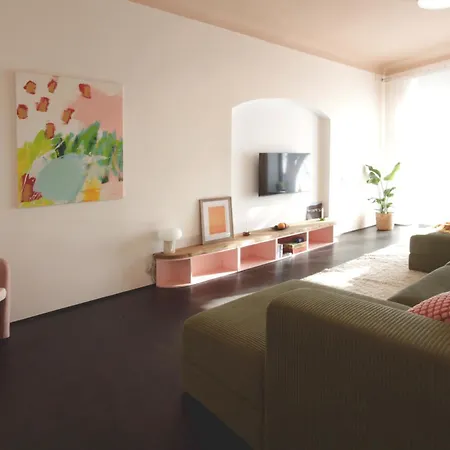 Apartment Poets Place Design In Kreuzberg