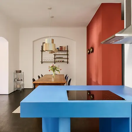 Poets Place Design In Kreuzberg - Space For 8 Persons Apartment Berlin