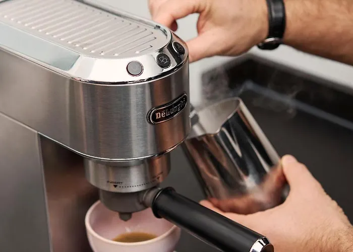 Poets Place Design In Kreuzberg Lägenhet